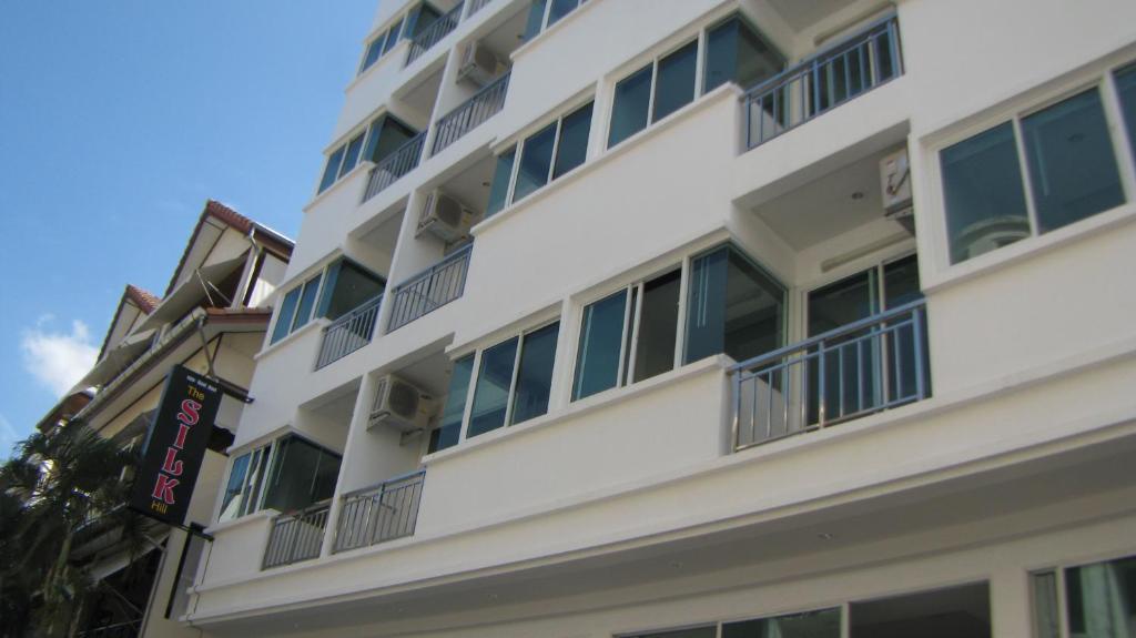 The Silk Hill Hotel Patong Habitación foto